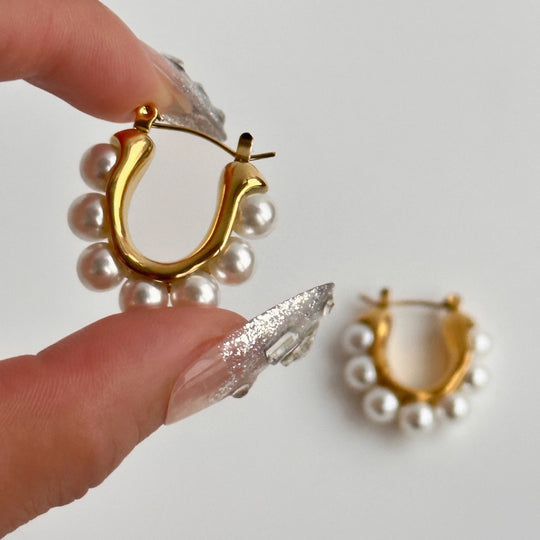 Akari Pearl Earrings